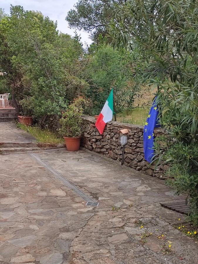 Villetta Cala D'Ambra San Teodoro  Kültér fotó